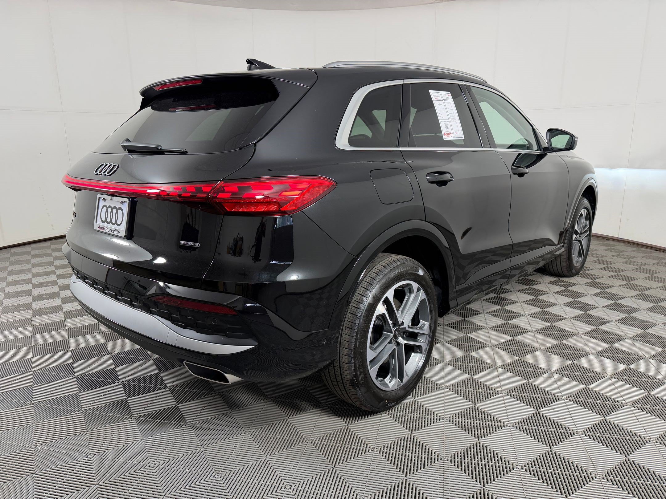 New 2026 Audi Q5 Premium AWD/4WD image 9