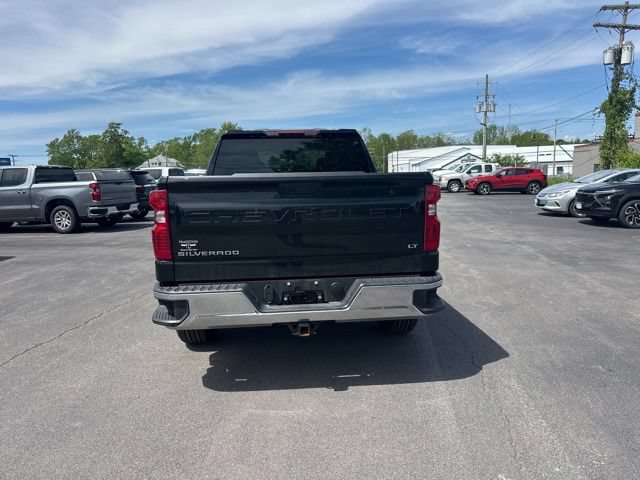 Used 2023 Chevrolet Silverado 1500 LT AWD/4WD image 5