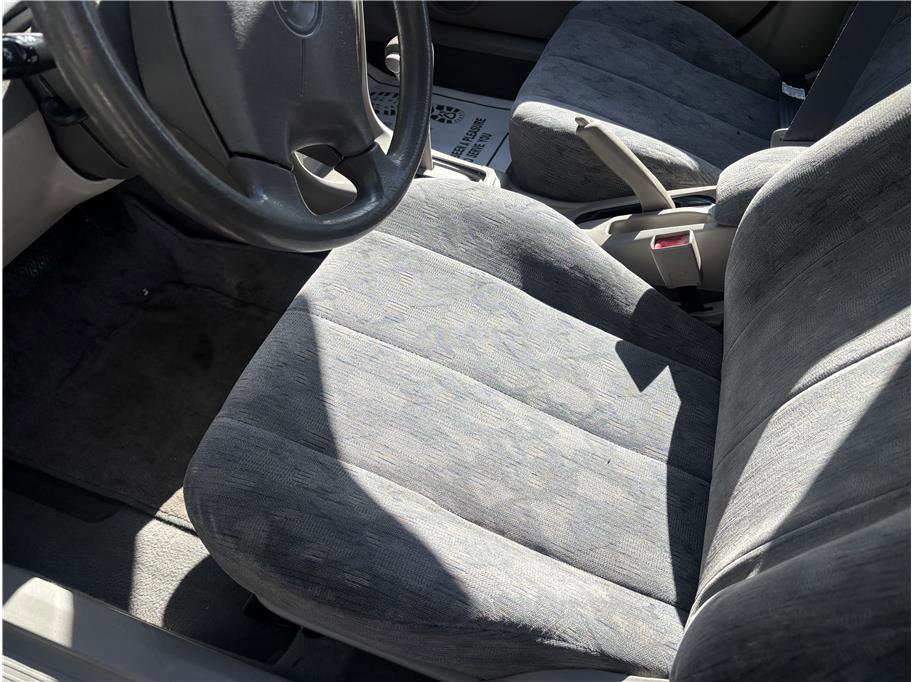Used 1999 Toyota Corolla LE FWD image 10