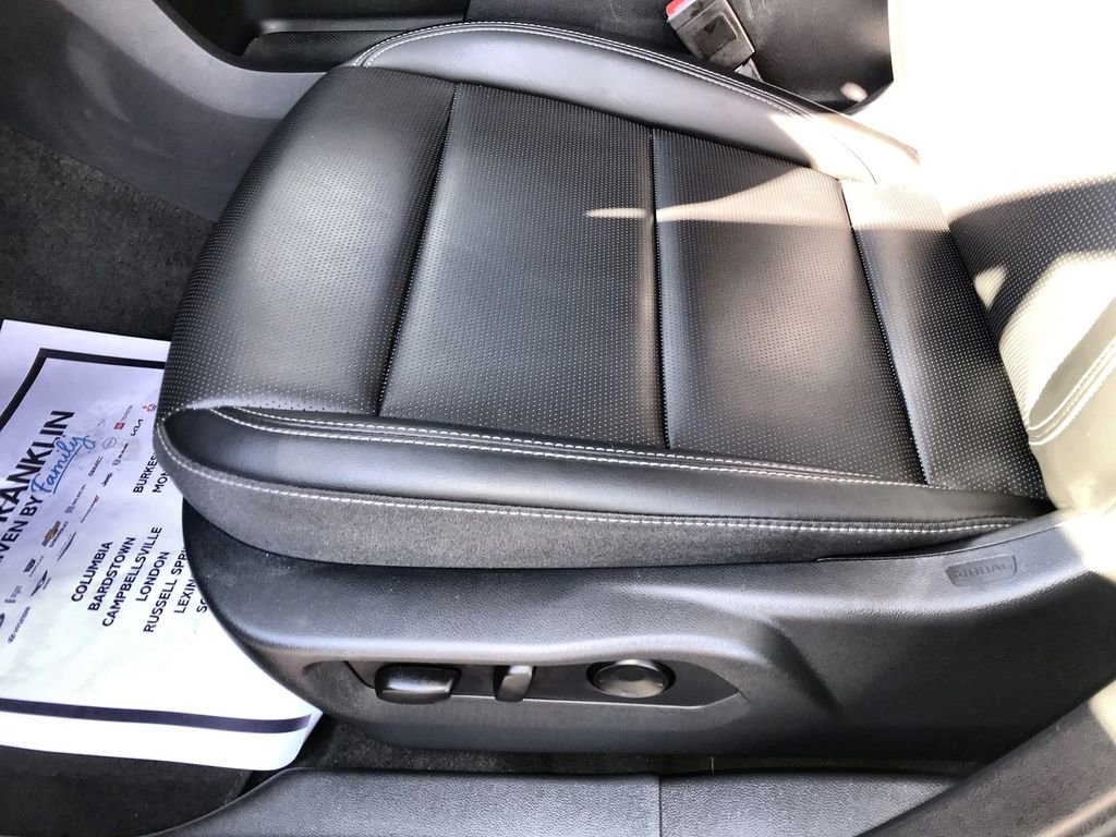 Used 2025 Buick Envision Preferred image 12