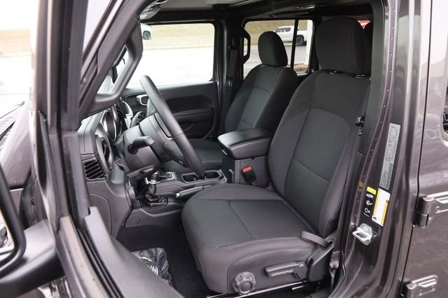 Used 2022 Jeep Wrangler Unlimited Sport image 8