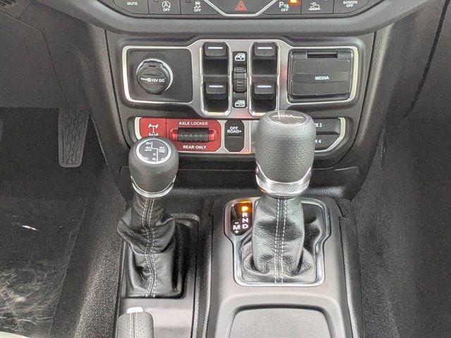 New 2026 Jeep Gladiator Mojave image 19