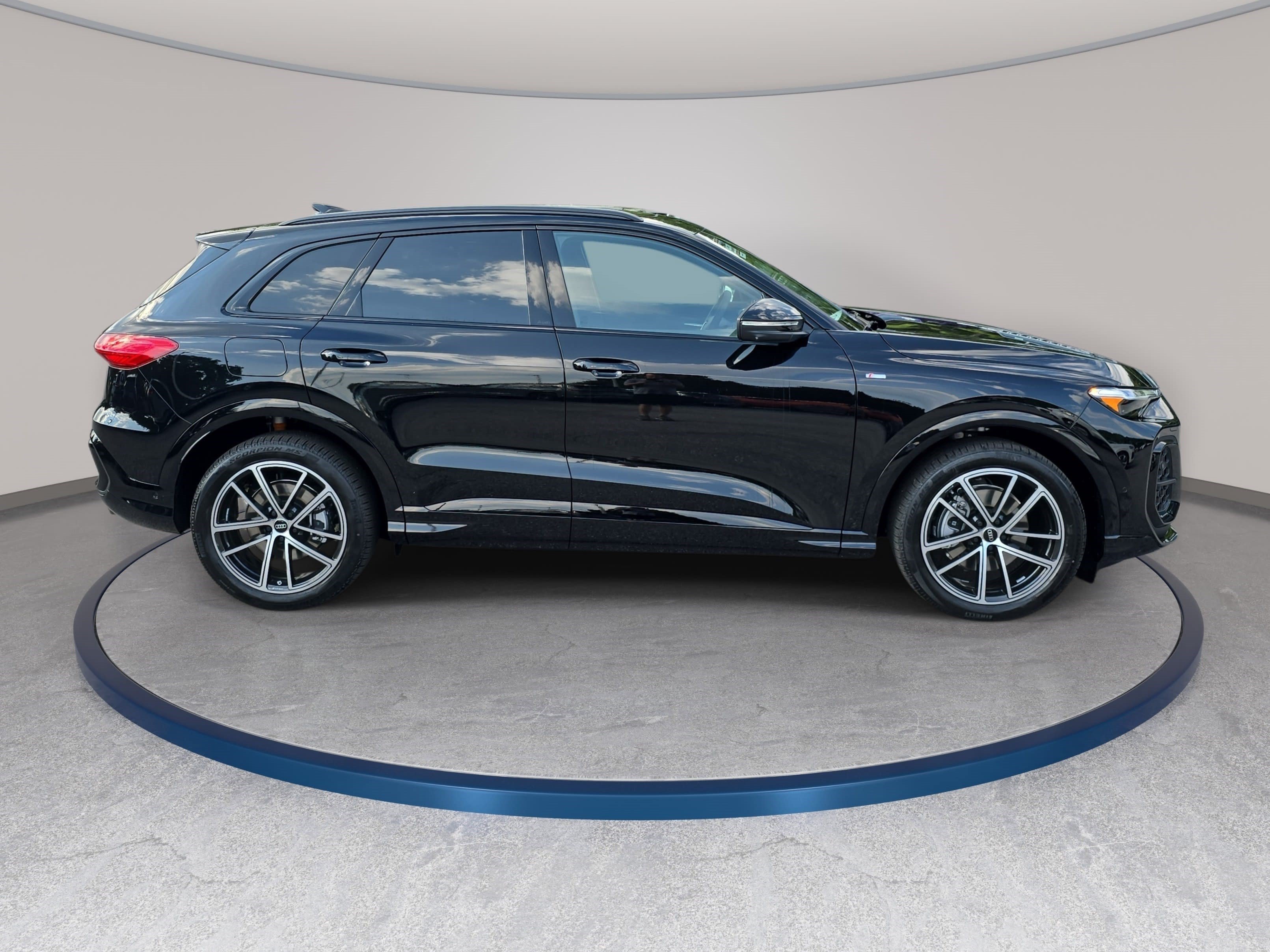 New 2026 Audi Q5 Prestige AWD/4WD image 4