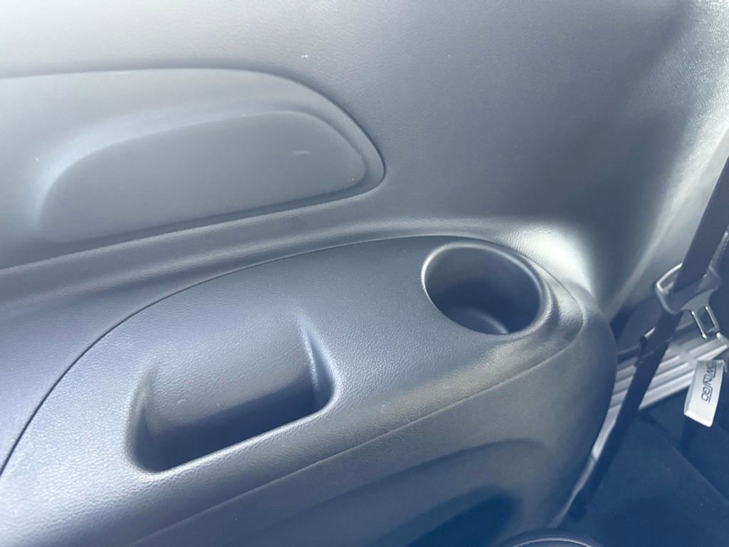 New 2027 Chrysler Pacifica Select FWD image 55