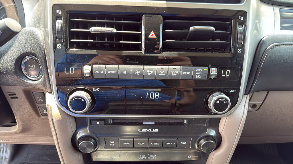 Used 2022 Lexus GX 460 Premium w/ Premium Plus Package AWD/4WD image 29