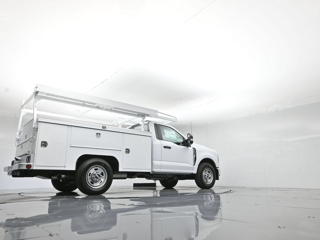 New 2026 Ford F350 XL w/ XL Chrome Package RWD image 57