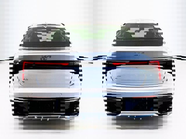 New 2025 Kia K5 LXS image 6