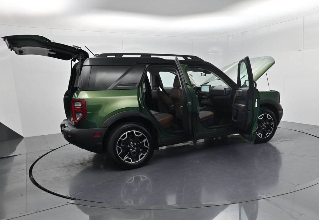 Used 2025 Ford Bronco Sport Outer Banks w/ Outer Banks Tech Package+ AWD/4WD image 58