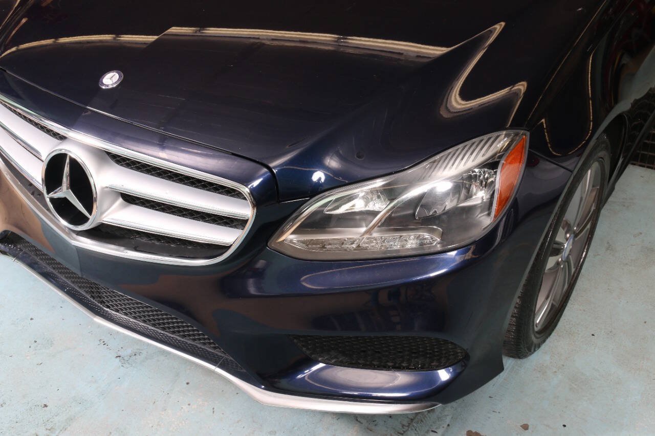 Used 2016 Mercedes-Benz E 350 Sedan image 14