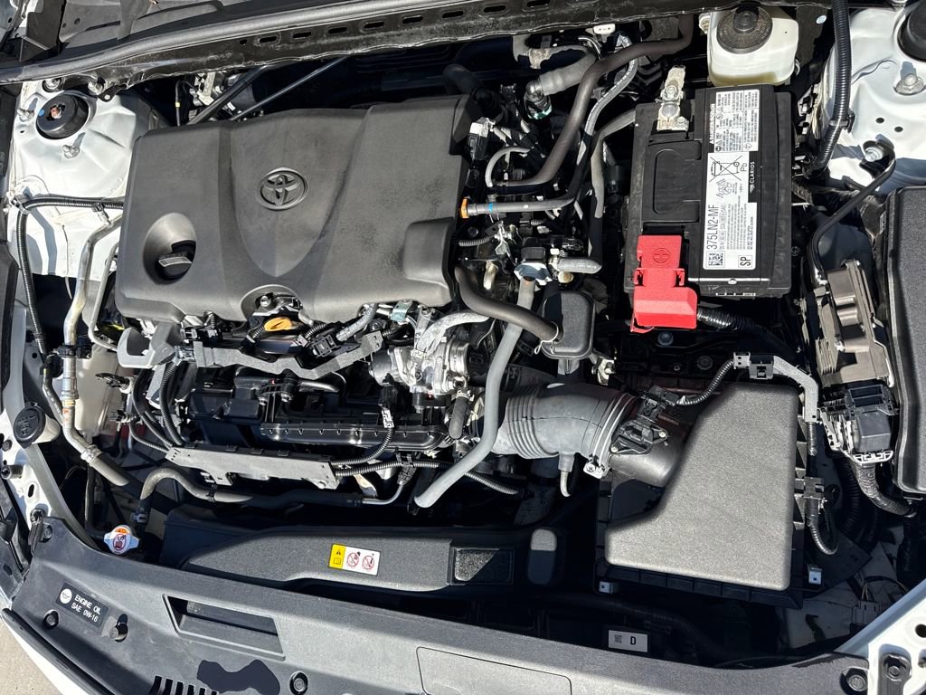 Used 2024 Toyota Camry SE image 28