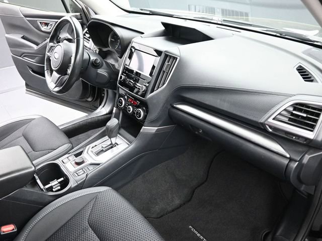 Used 2023 Subaru Forester Premium image 24
