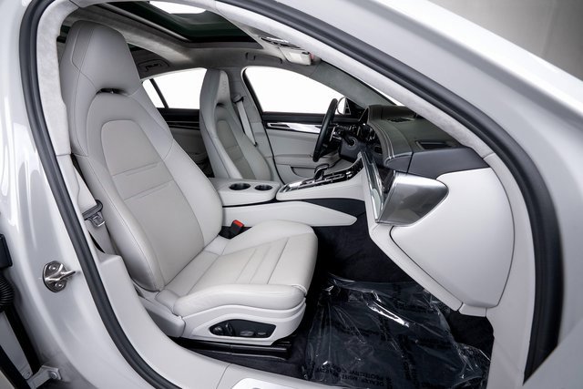 Used 2023 Porsche Panamera Turbo S image 55