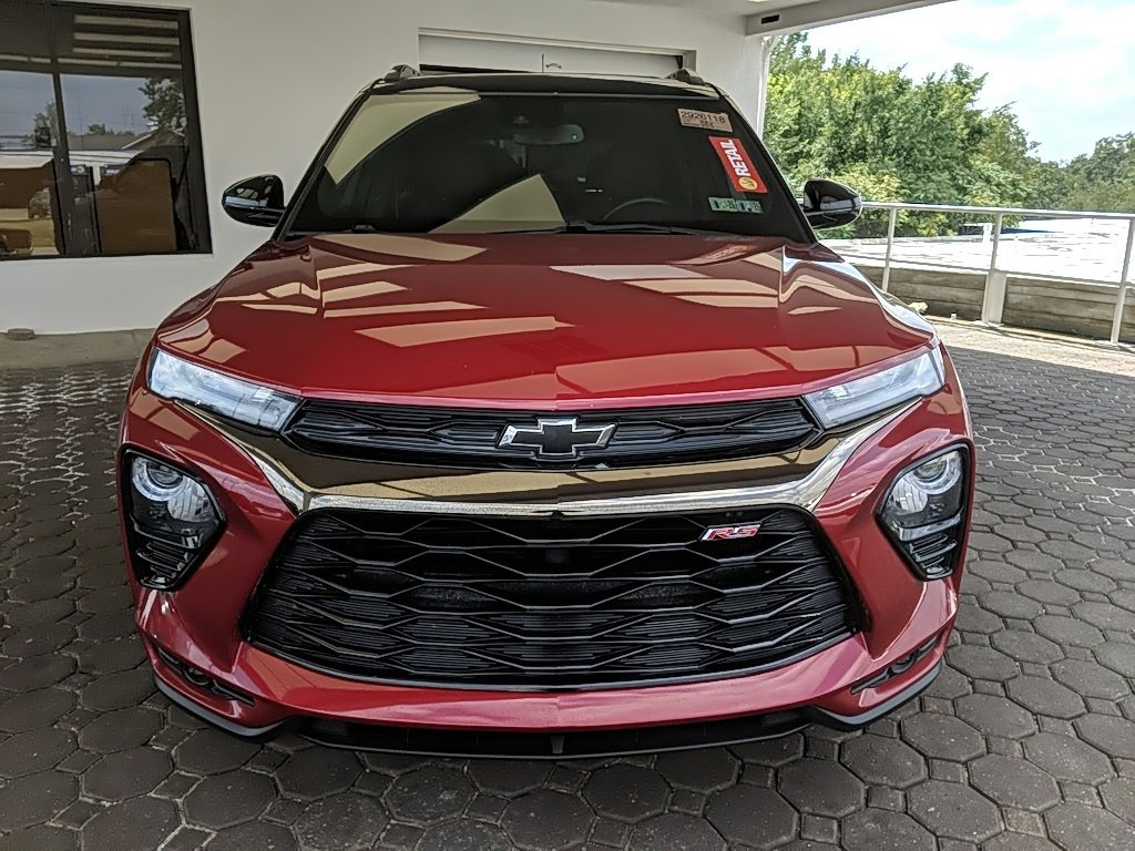 Used 2021 Chevrolet TrailBlazer RS w/ Sun and Liftgate Package video 2
