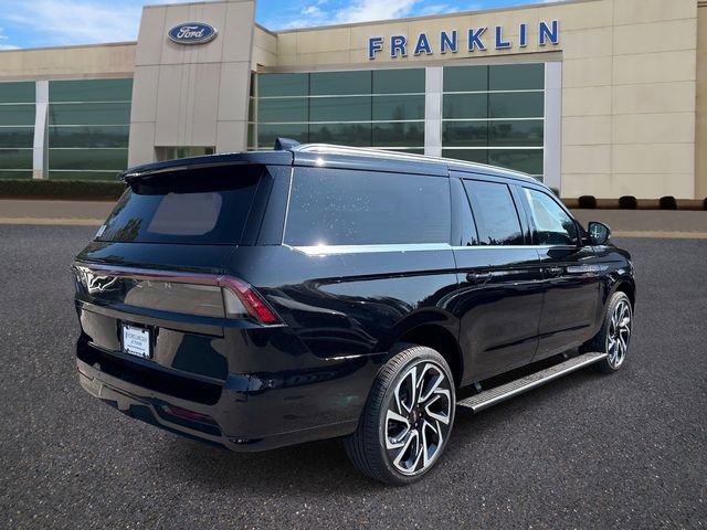 New 2026 Lincoln Navigator L Reserve AWD/4WD image 7