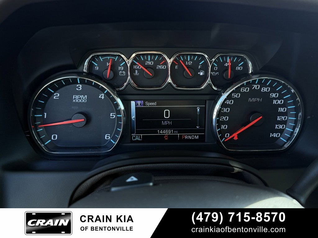 Used 2015 Chevrolet Suburban LTZ image 15