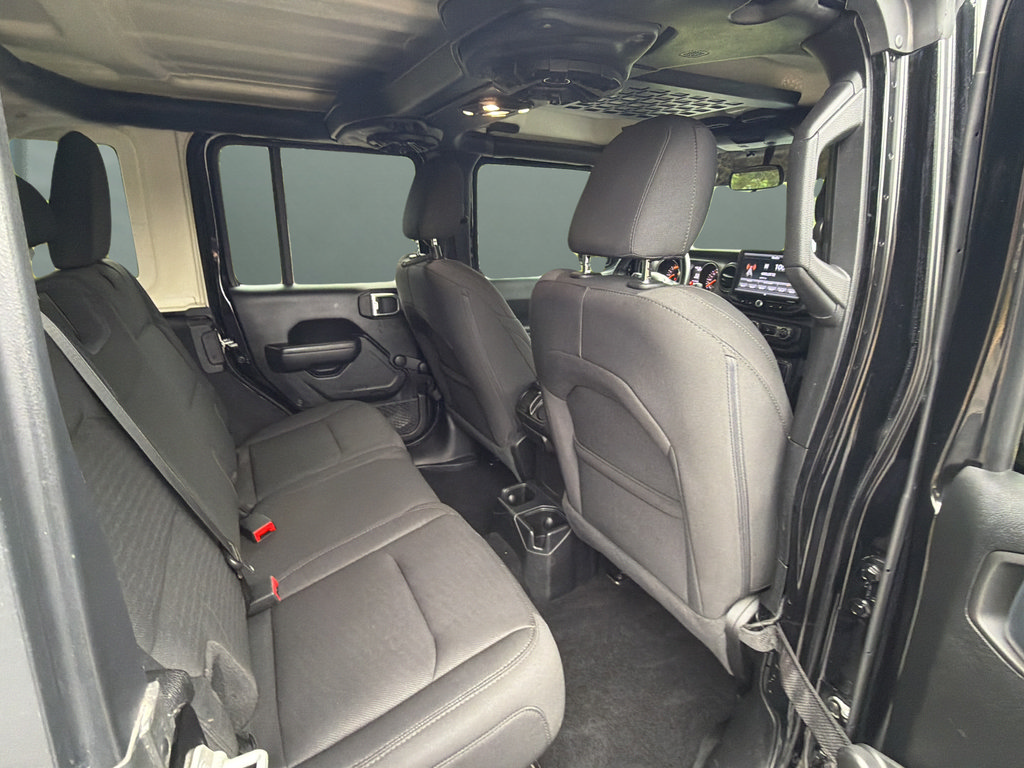 Used 2020 Jeep Wrangler Unlimited Sport AWD/4WD image 16