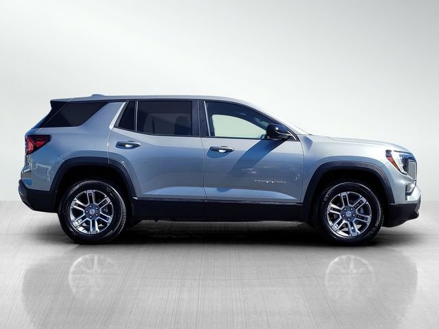 Used 2026 GMC Terrain Elevation AWD/4WD image 3