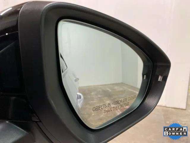 Used 2023 Audi e-tron Premium Plus image 92