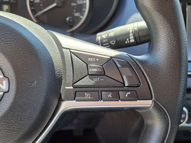 Used 2024 Nissan Versa SV FWD image 27