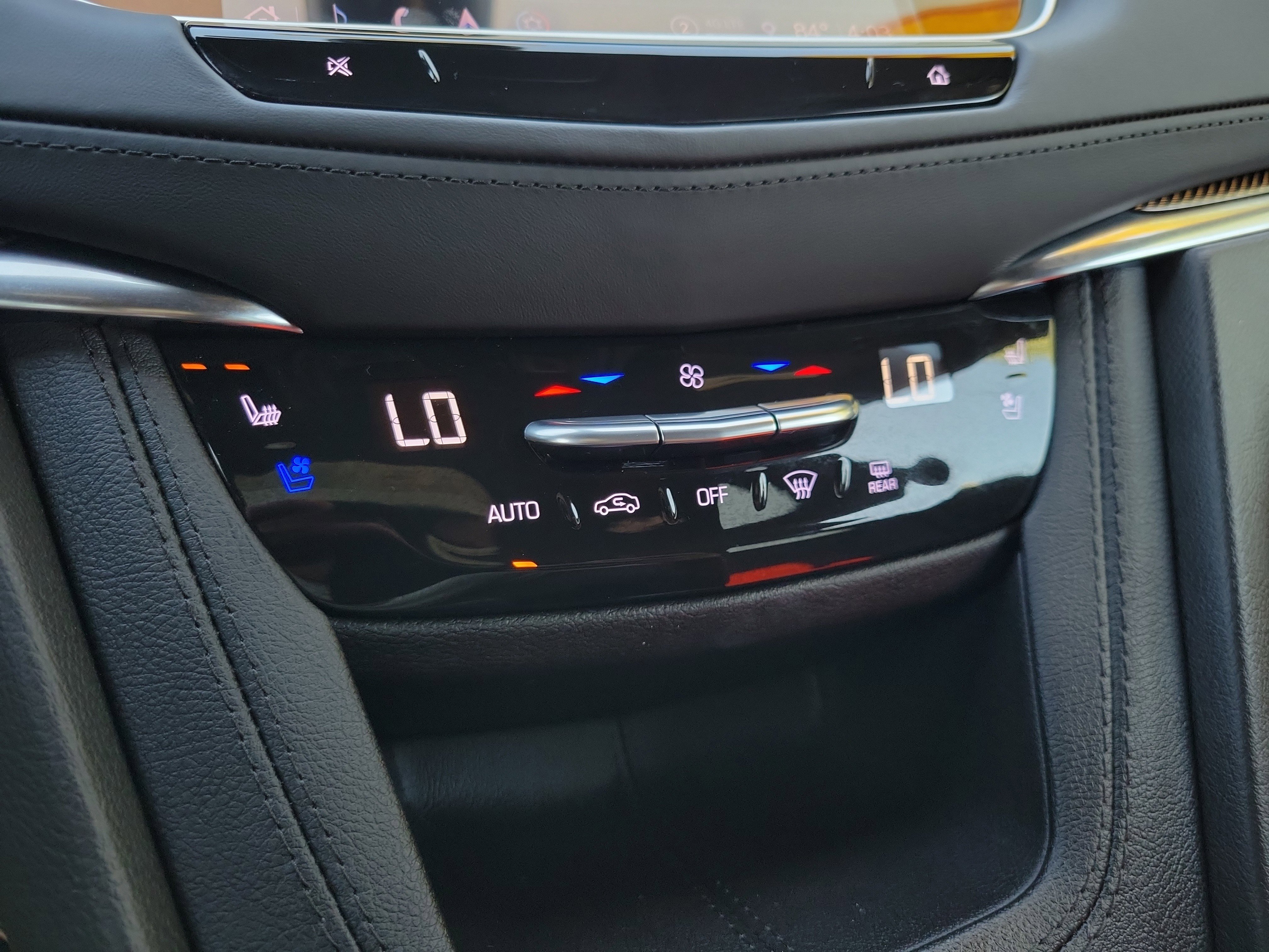 Used 2023 Cadillac XT5 Premium Luxury w/ Platinum Package image 26