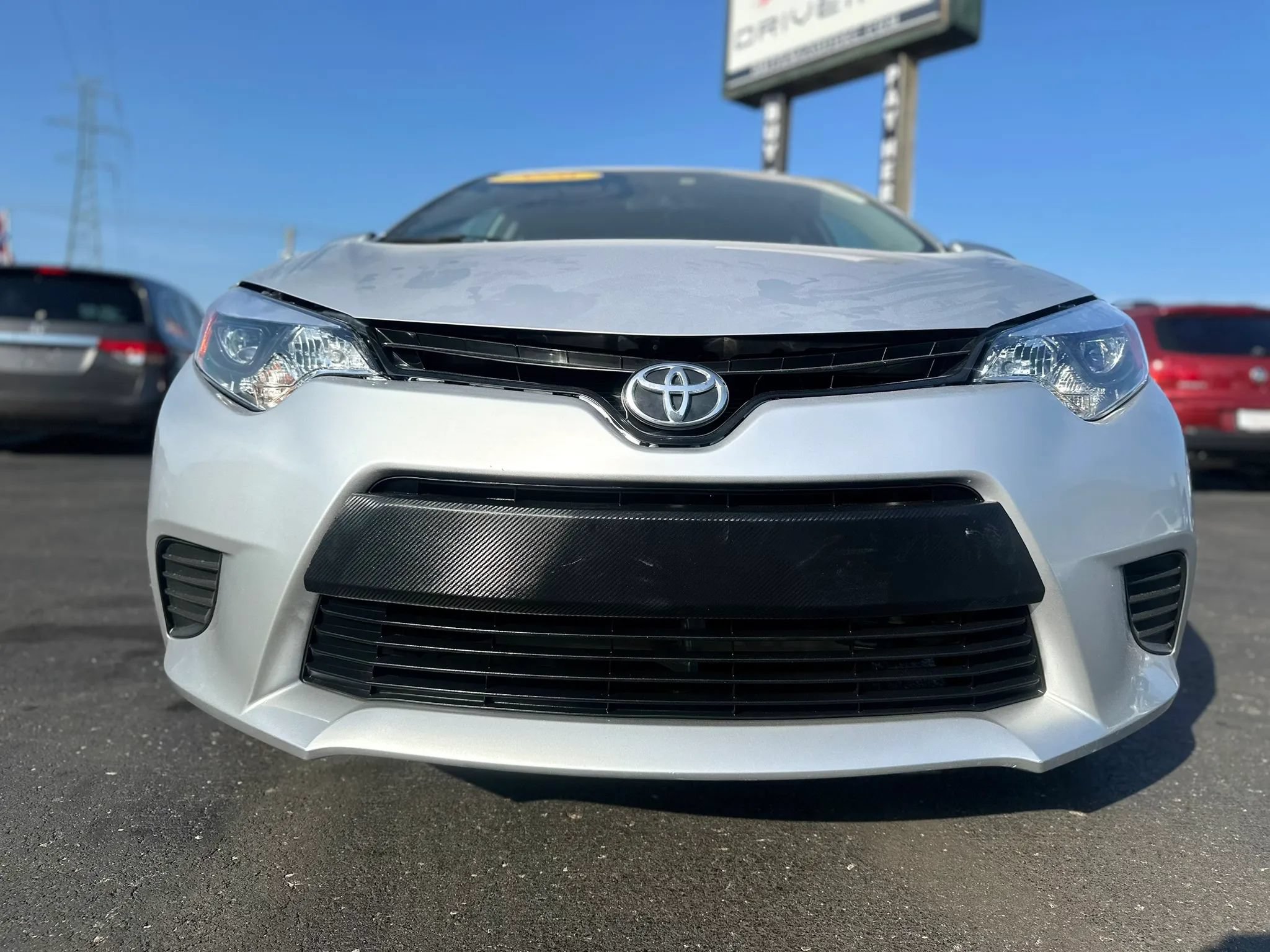 Used 2016 Toyota Corolla LE FWD image 12