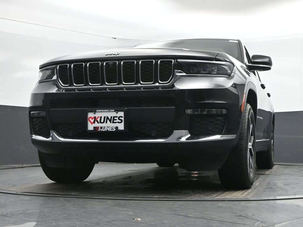 Used 2024 Jeep Grand Cherokee L Limited w/ Luxury Tech Group II AWD/4WD image 43