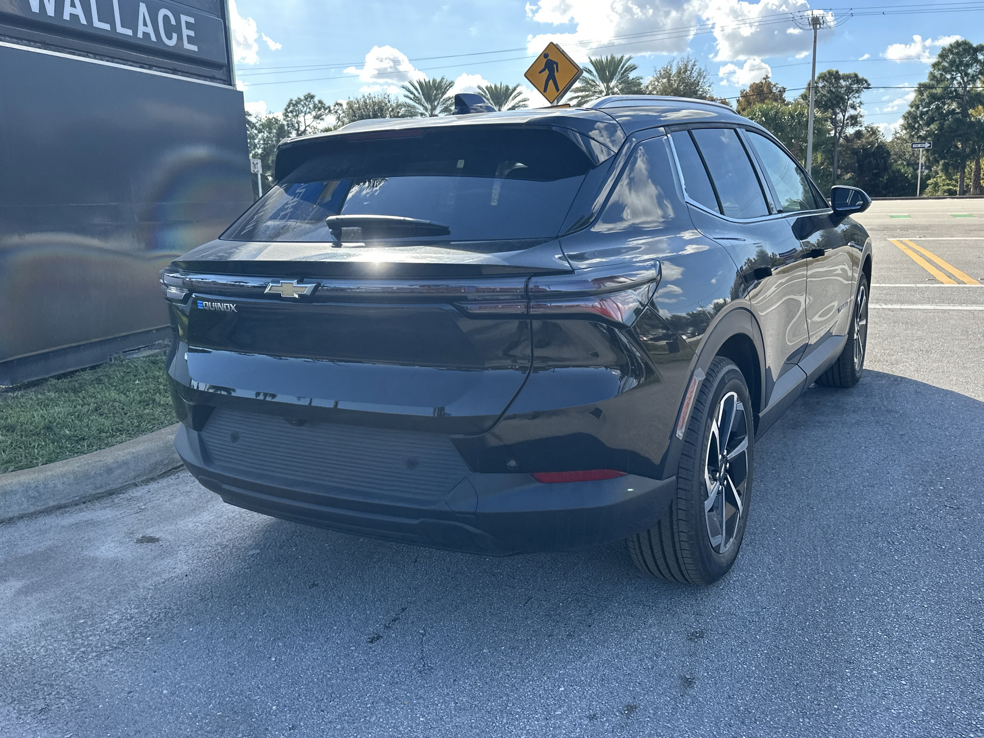 New 2026 Chevrolet Equinox EV LT image 6