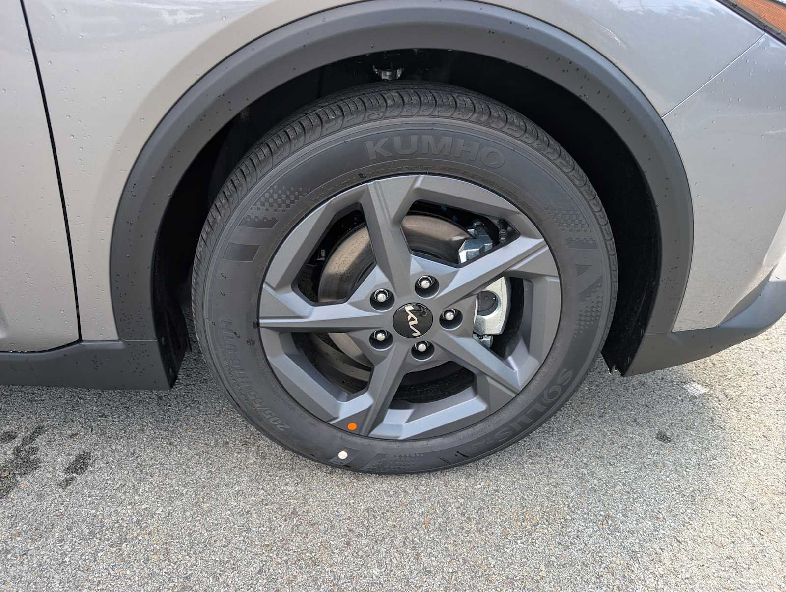 New 2026 Kia K4 FWD image 3