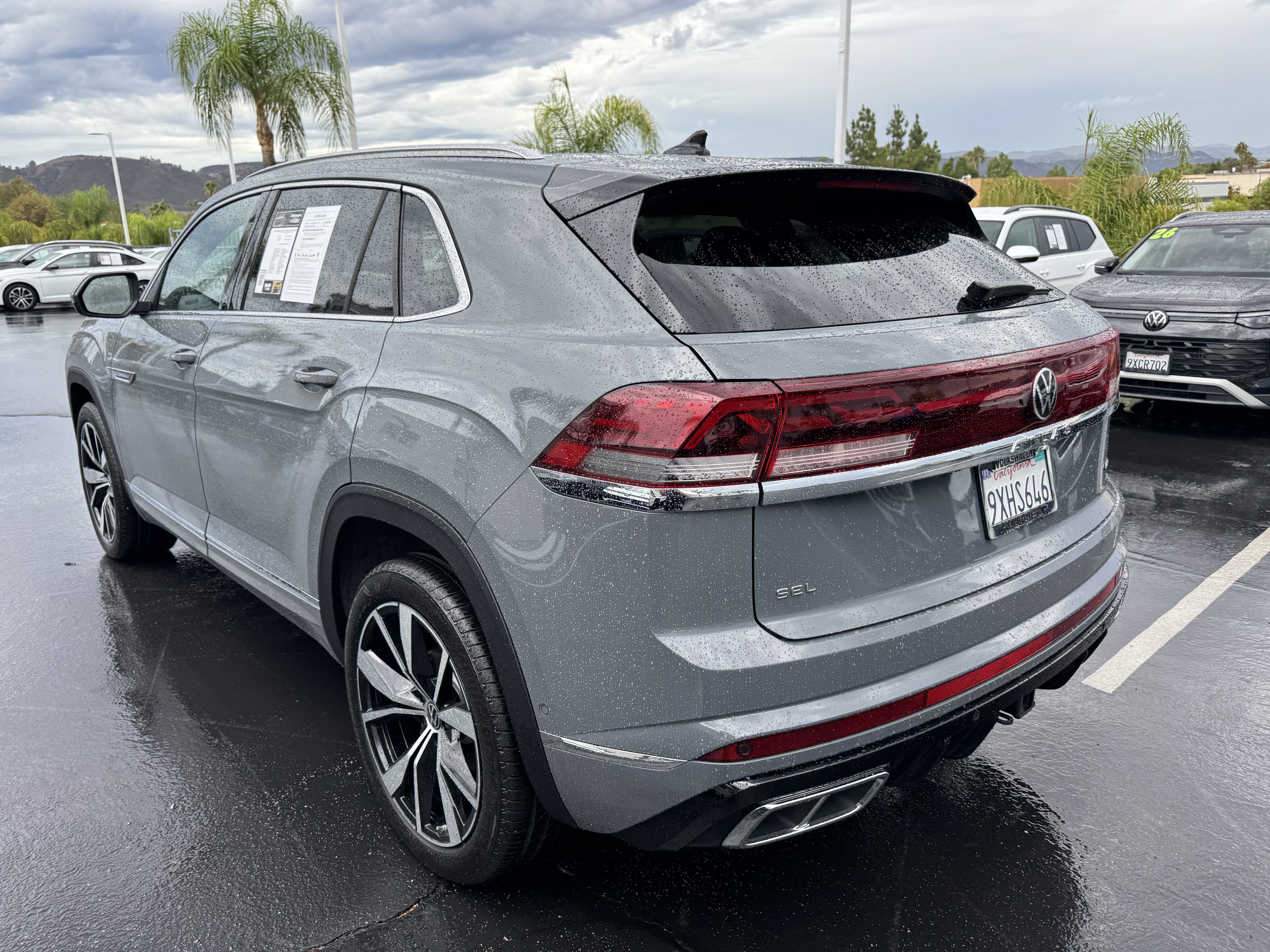 Used 2026 Volkswagen Atlas Cross Sport SEL Premium R-Line AWD/4WD image 7