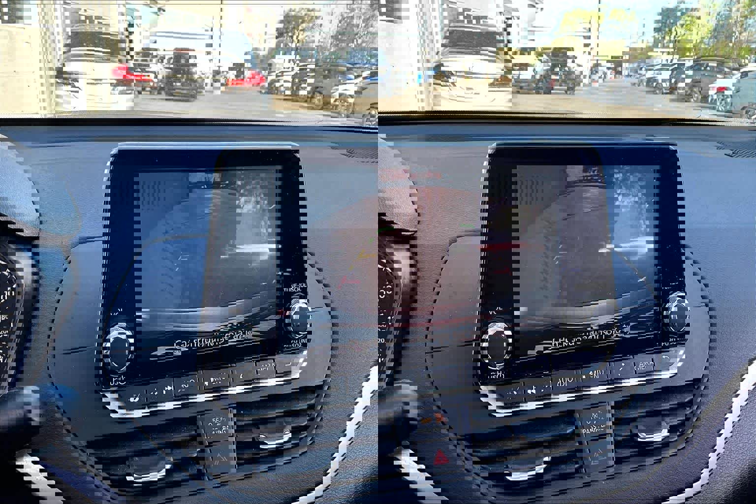 Used 2022 Nissan Pathfinder SV w/ Cargo Package image 25