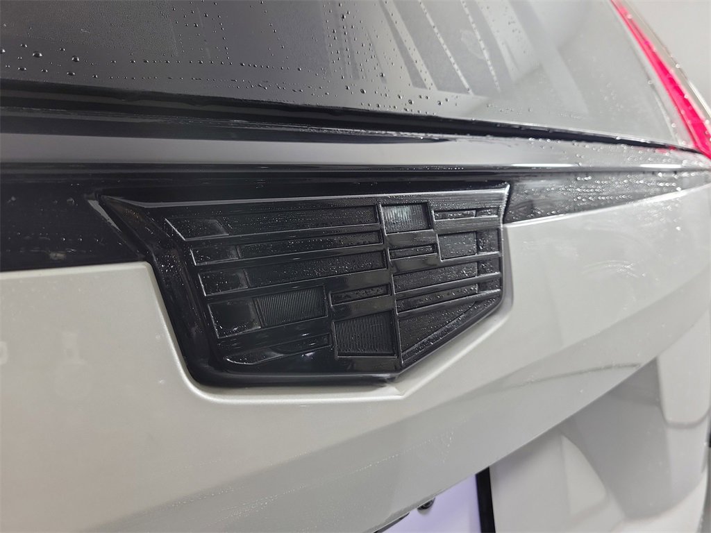 Certified 2024 Cadillac Escalade ESV Premium Luxury image 5