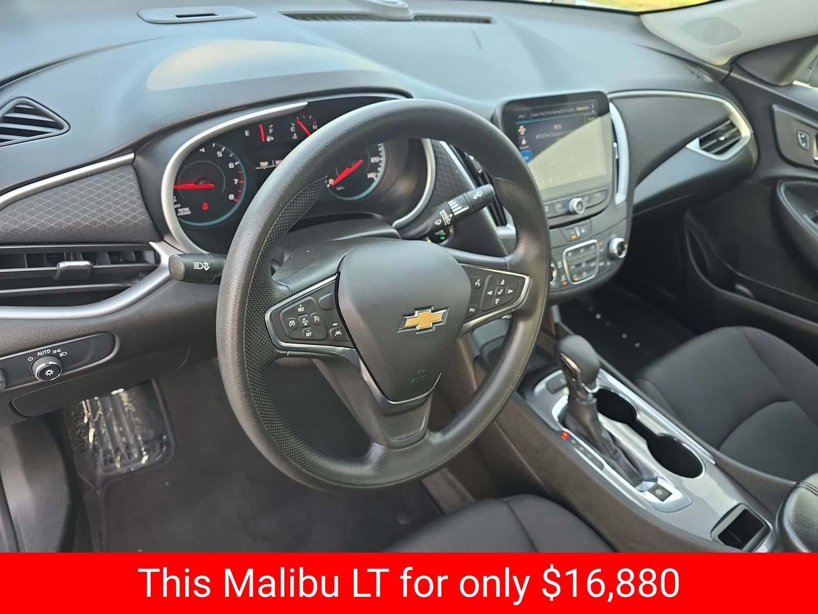 Used 2023 Chevrolet Malibu LT image 21