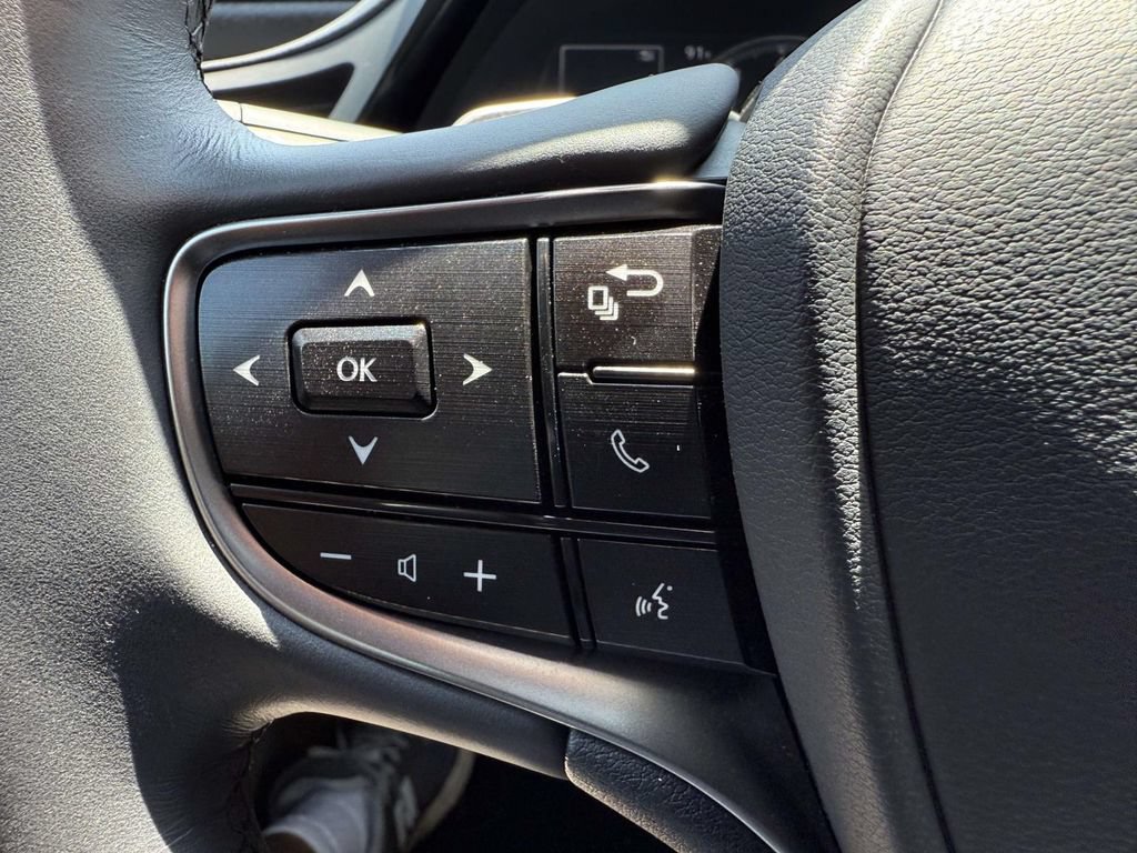 Used 2023 Lexus ES 350 w/ Premium Package FWD image 21