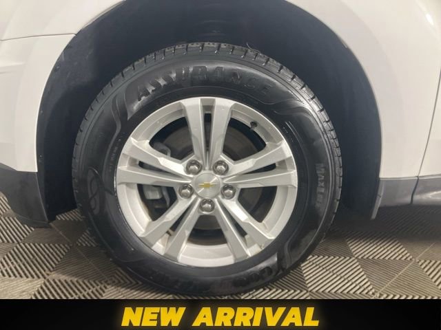 Used 2017 Chevrolet Equinox LS image 22