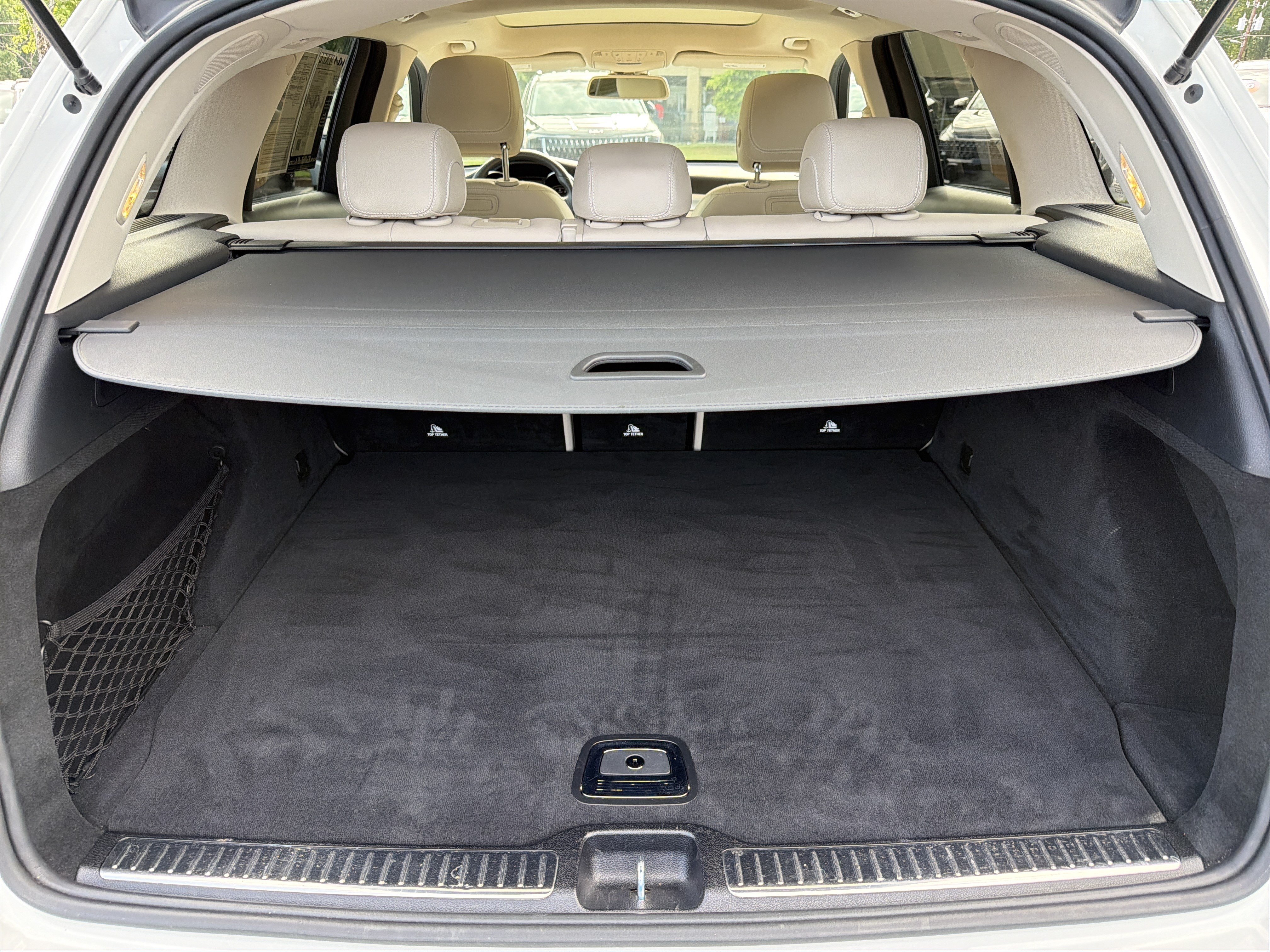 Used 2019 Mercedes-Benz GLC 300 image 16