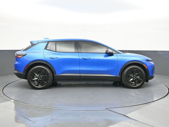 New 2026 Chevrolet Equinox EV LT w/ Midnight Package FWD image 12