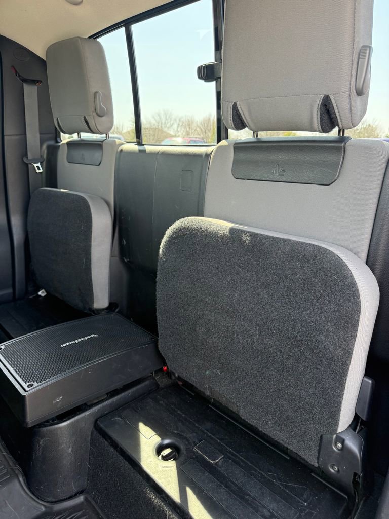 Used 2017 Toyota Tacoma SR5 w/ Tow Package image 15