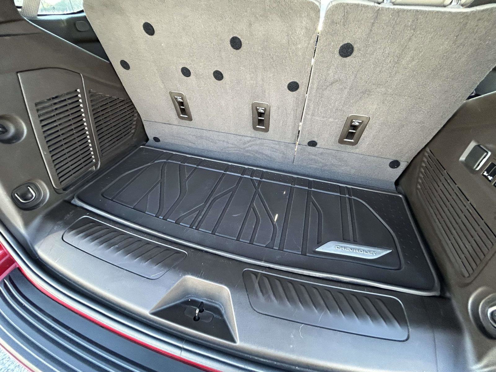 Used 2021 Chevrolet Tahoe LT w/ LT Signature Package image 18