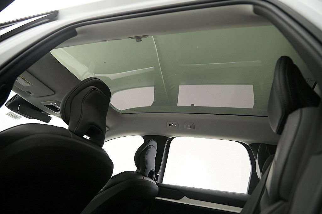 New 2026 Volvo EX90 Ultra AWD/4WD image 34