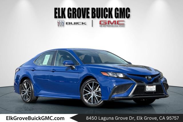 Used 2023 Toyota Camry SE w/ Convenience Package