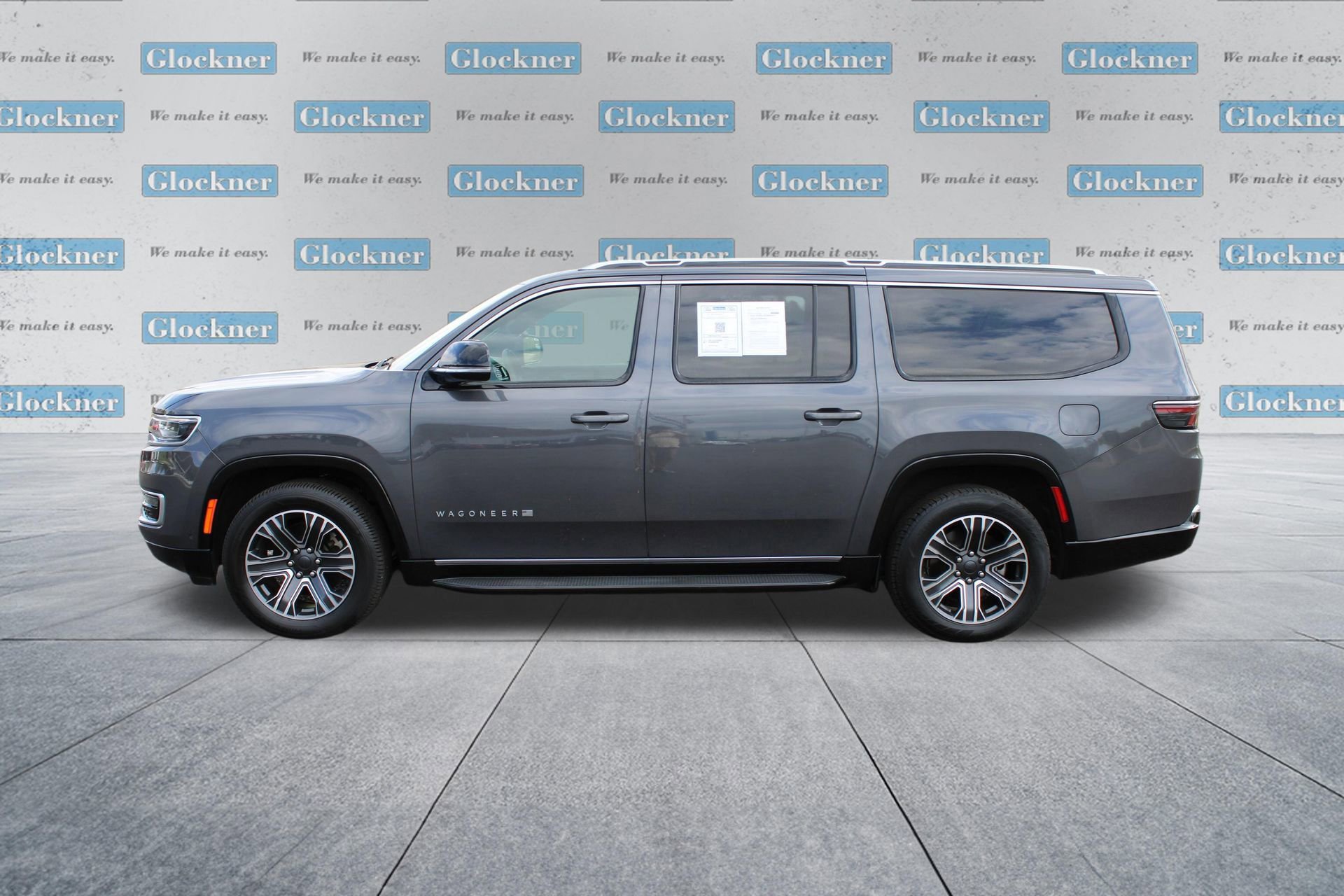 Used 2024 Jeep Wagoneer L Series II w/ Flexible Seating Group image 10