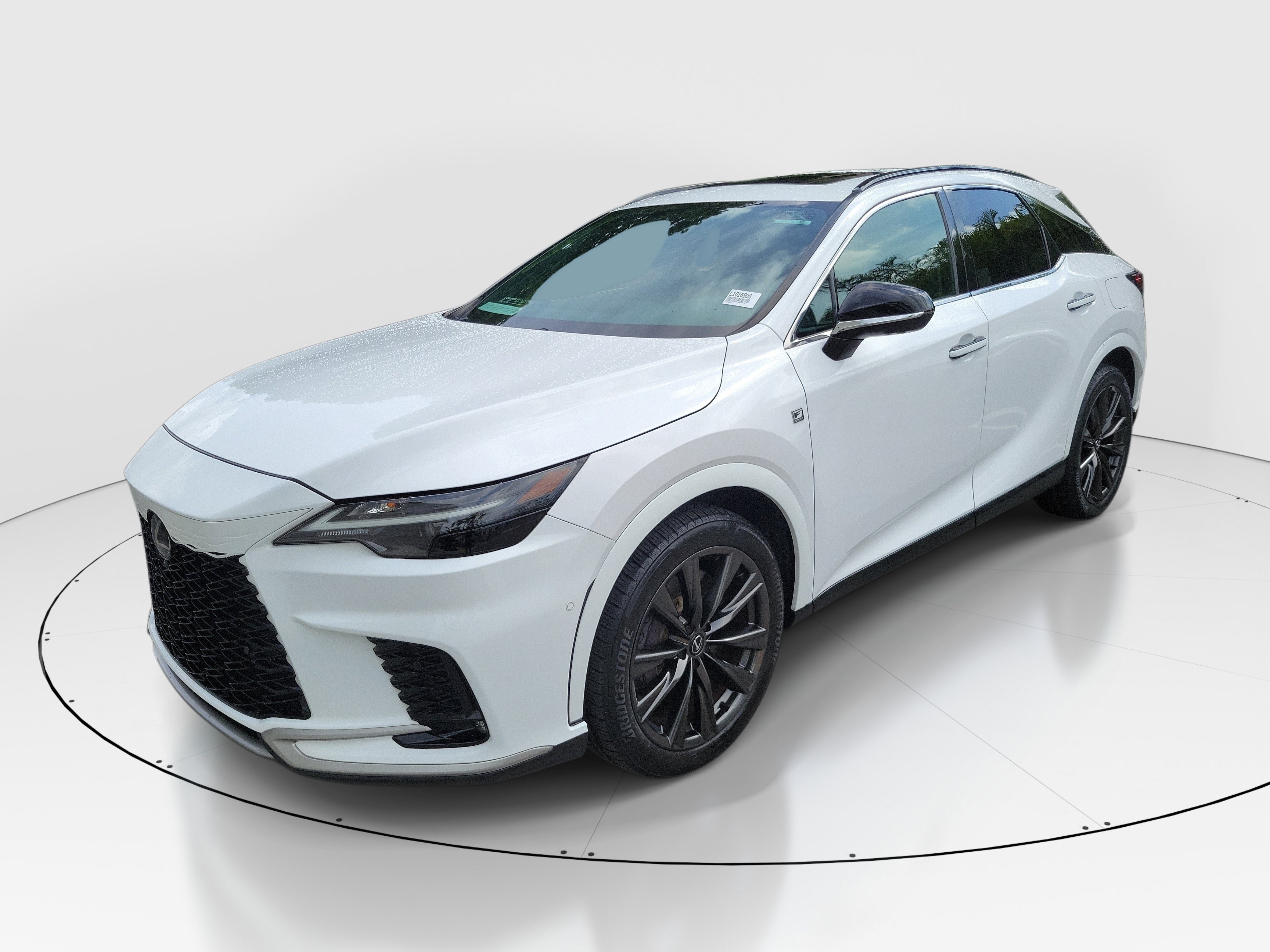 Used 2024 Lexus RX 350 F Sport w/ Convenience Package AWD/4WD image 3