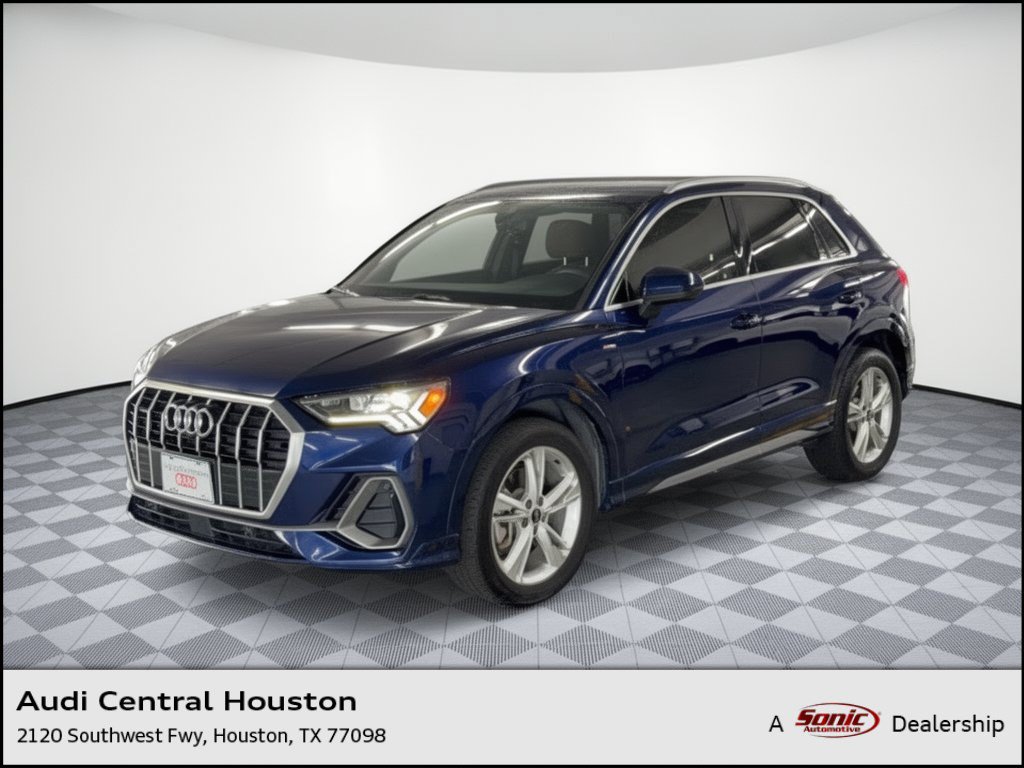 Certified 2022 Audi Q3 2.0T Premium Plus AWD/4WD image 1