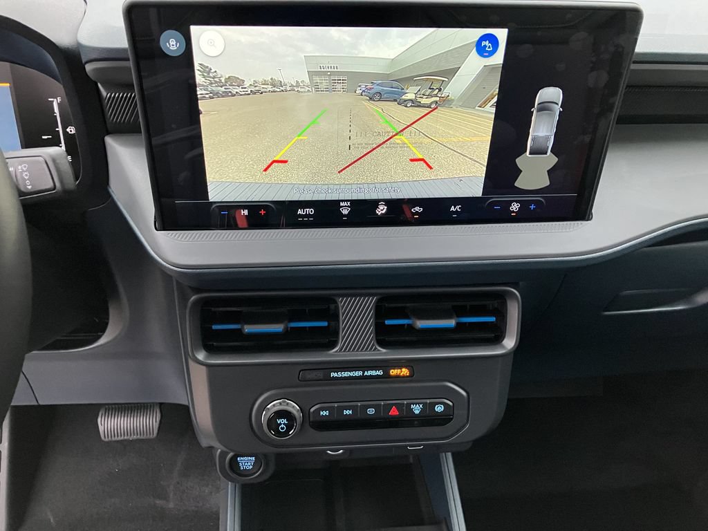 Used 2025 Ford Maverick Lobo AWD/4WD image 11