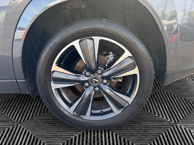 Used 2025 Lexus UX 300h FWD w/ Cold Area Package image 32