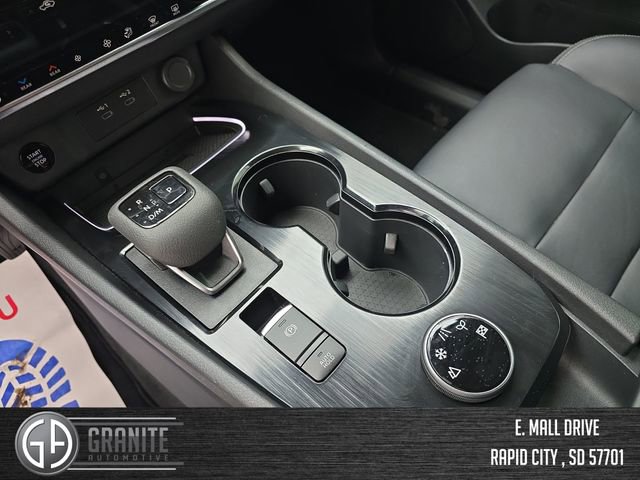 Used 2024 Nissan Rogue SL w/ SL Premium Package image 24