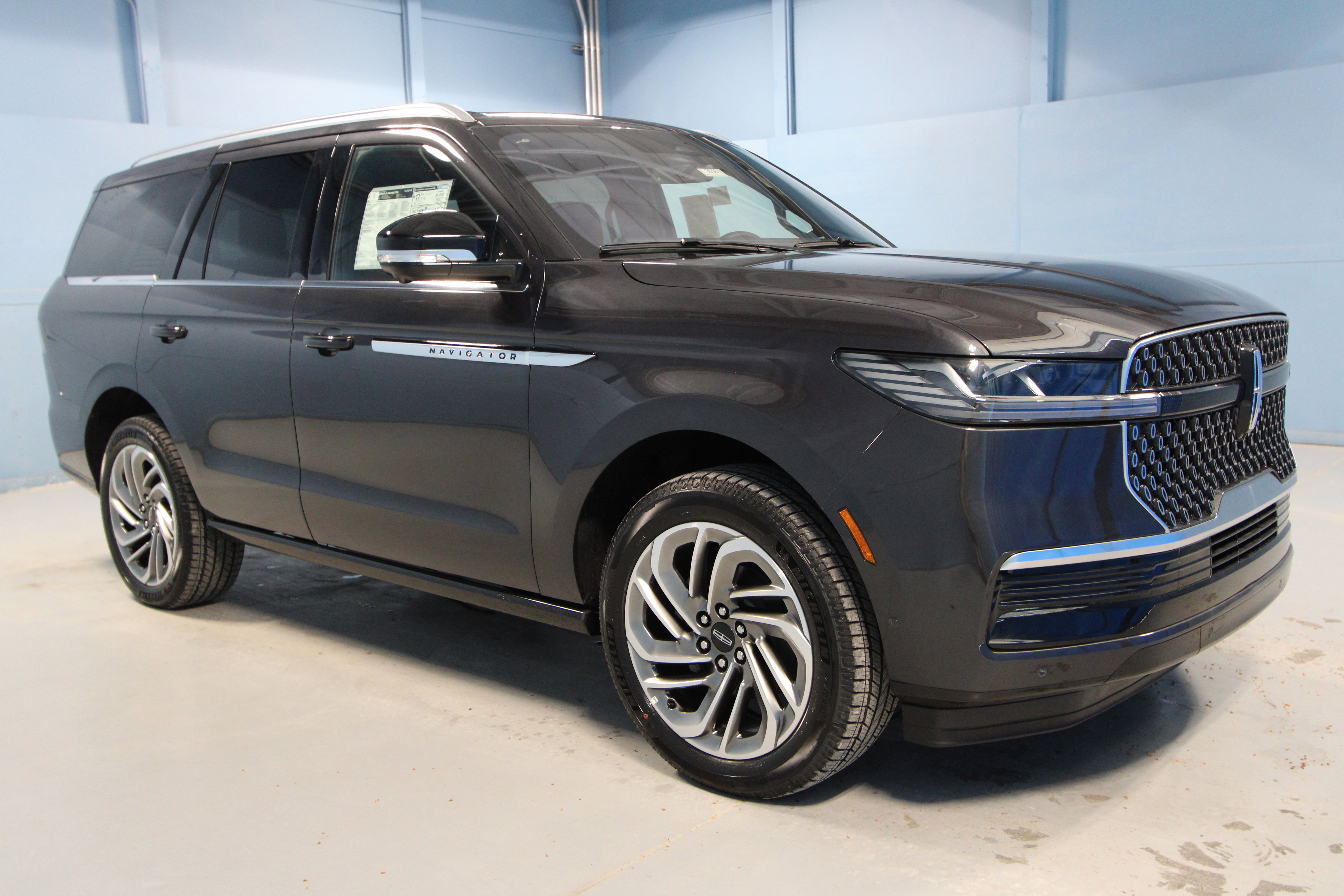 New 2025 Lincoln Navigator Reserve