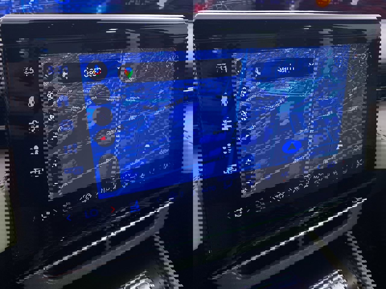 Used 2024 Lincoln Nautilus Reserve w/ Equipment Group 202A image 6