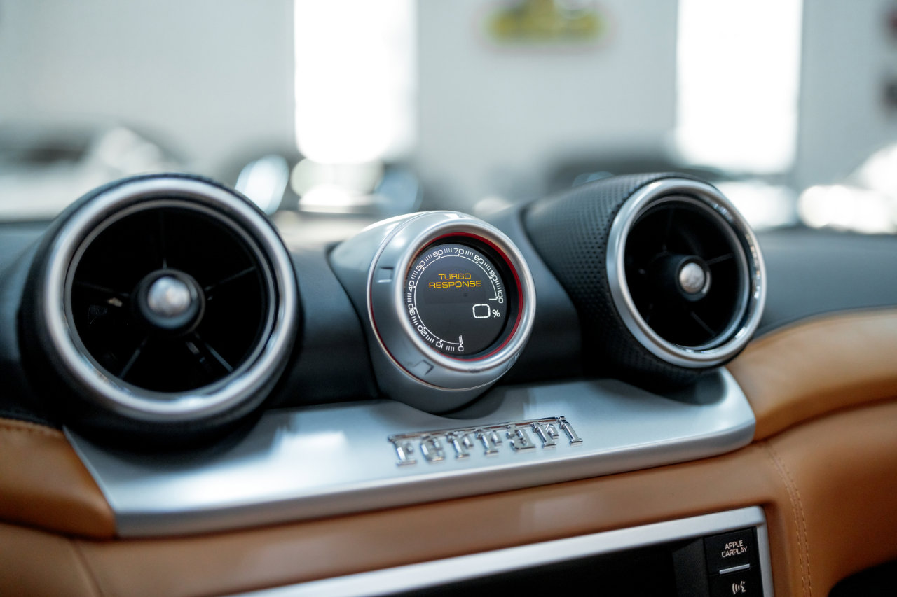 Used 2016 Ferrari California T image 67