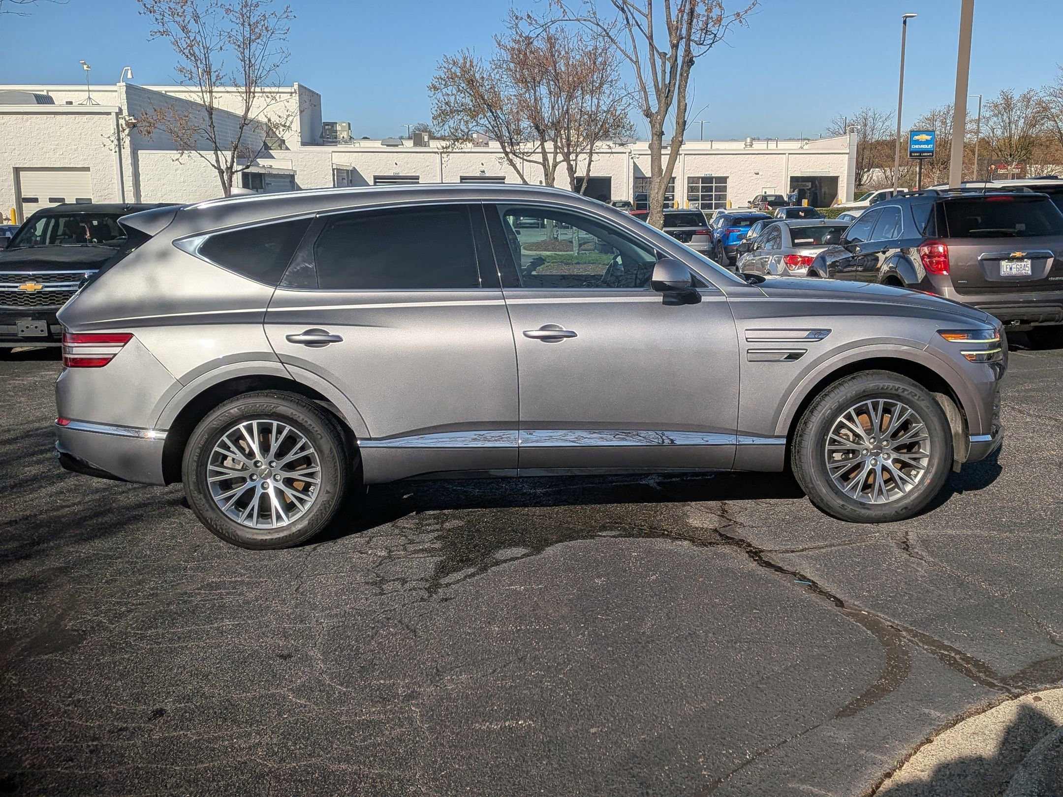 Used 2024 Genesis GV80 2.5T image 10